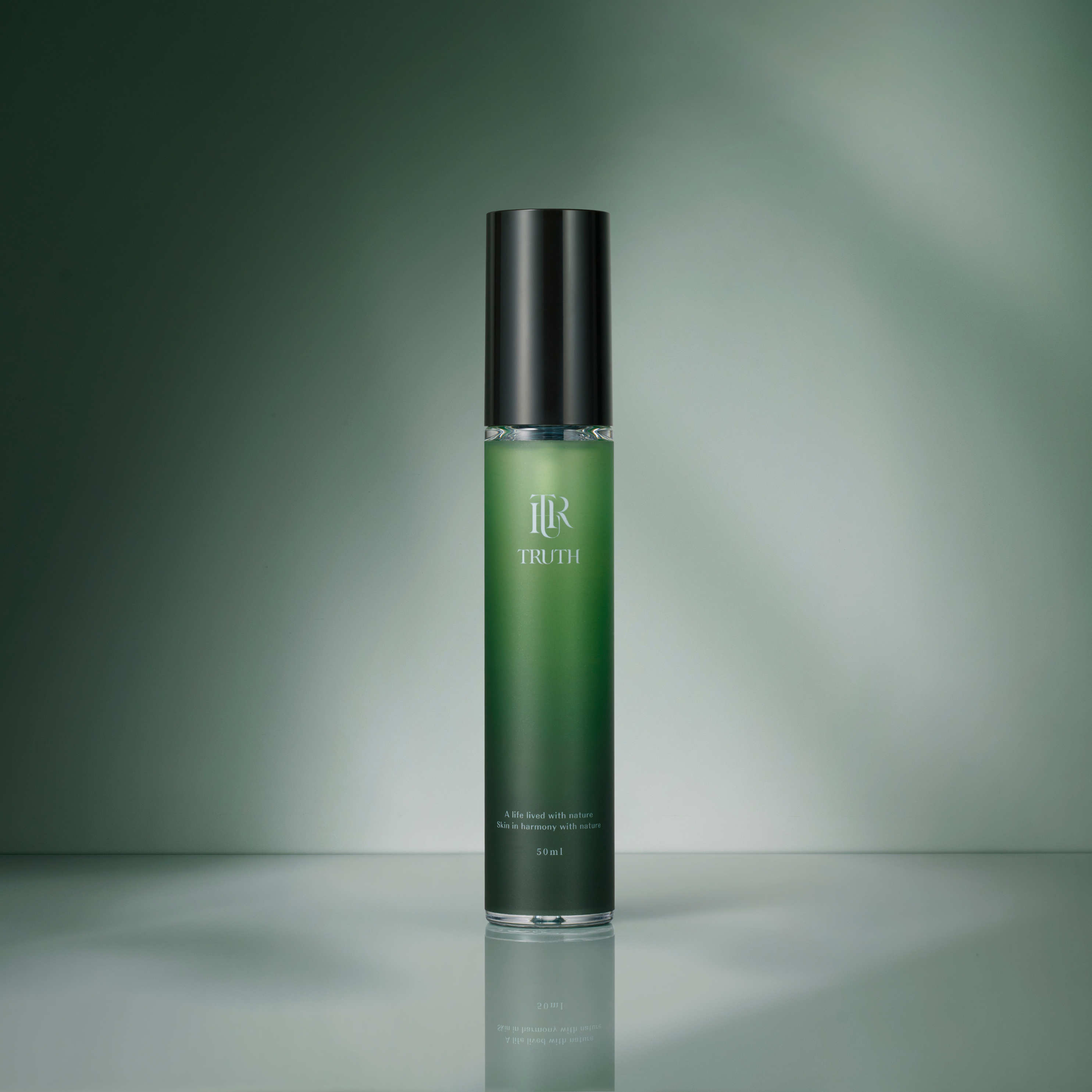 美容液｜TRUTH（トュルース）